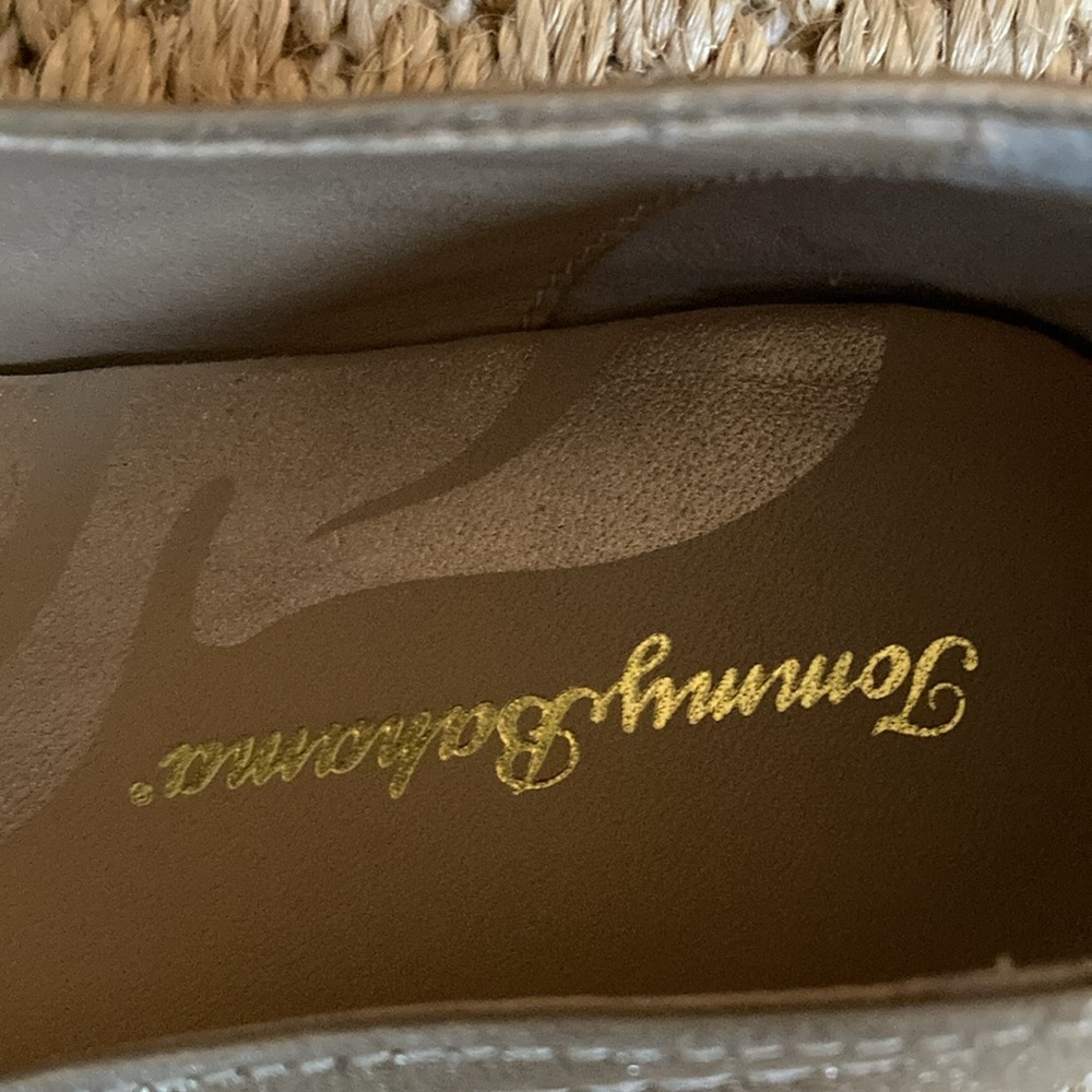 Tommy Bahamas Athens slip on shoes - Picture 3 of 5